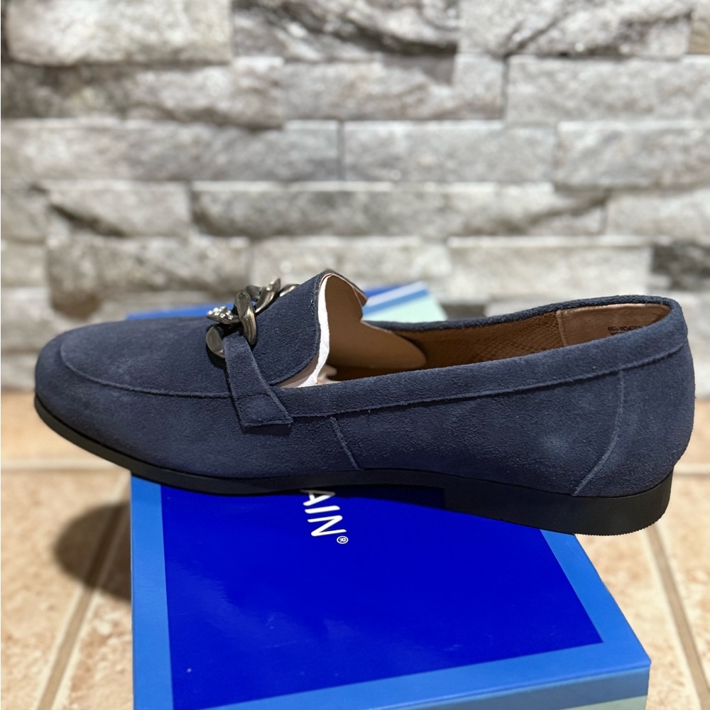White Mountain Genuine Upper Leather Navy Casavas Loafers - Size Women’s 11 - Picture 4 of 14